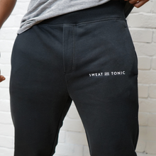 Load image into Gallery viewer, RYU x S&amp;T Men&#39;s Tera Jogger - Black

